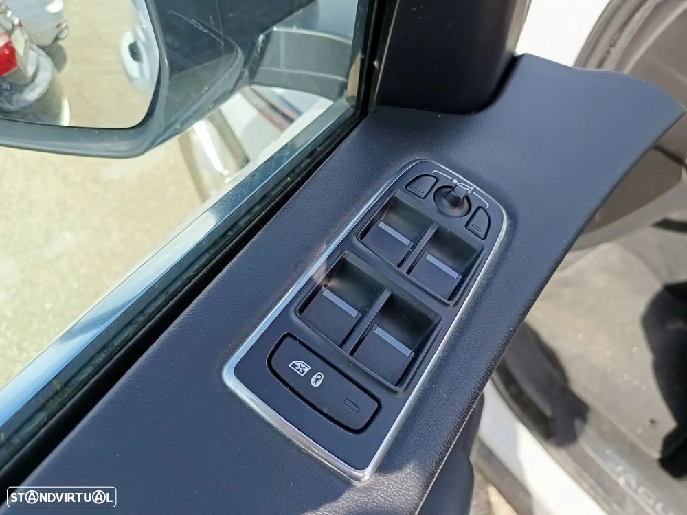 Jaguar F-Pace 2.0 i4D Prestige AWD - 19