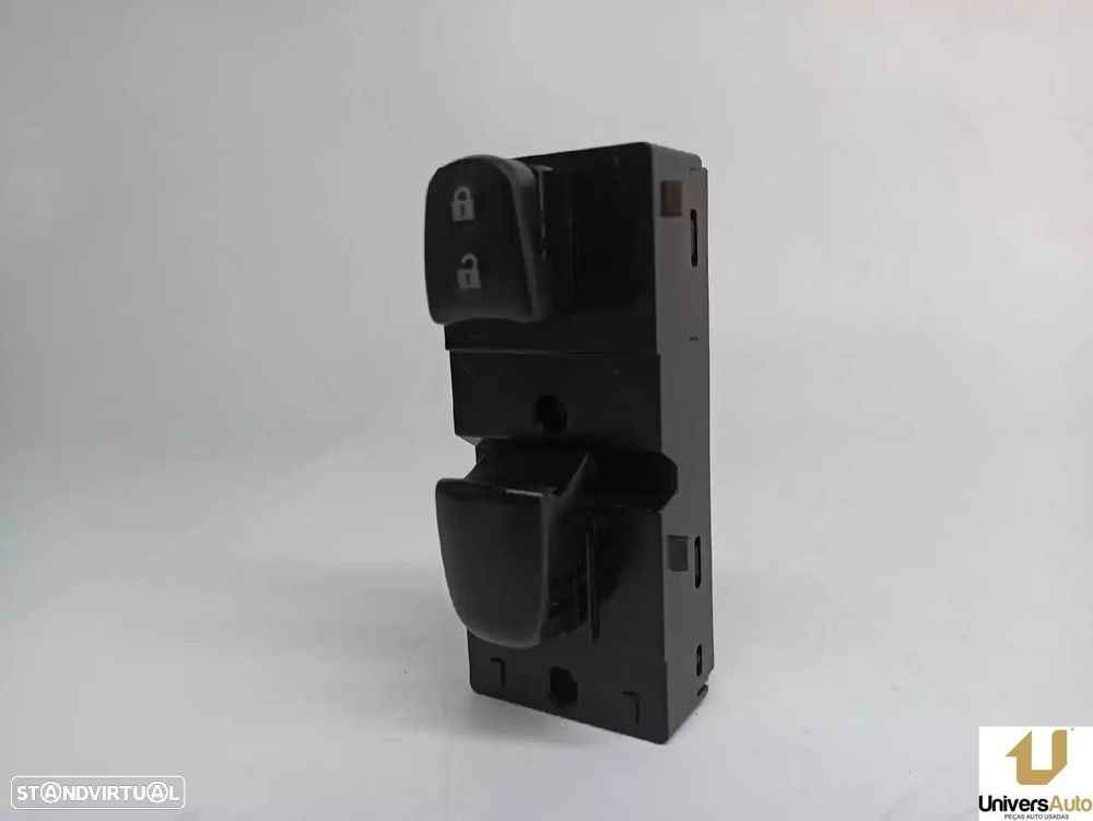 COMANDO ELEVADOR DE VIDRO FRONTAL DIREITO NISSAN JUKE 2017 -254111KA5A - 2
