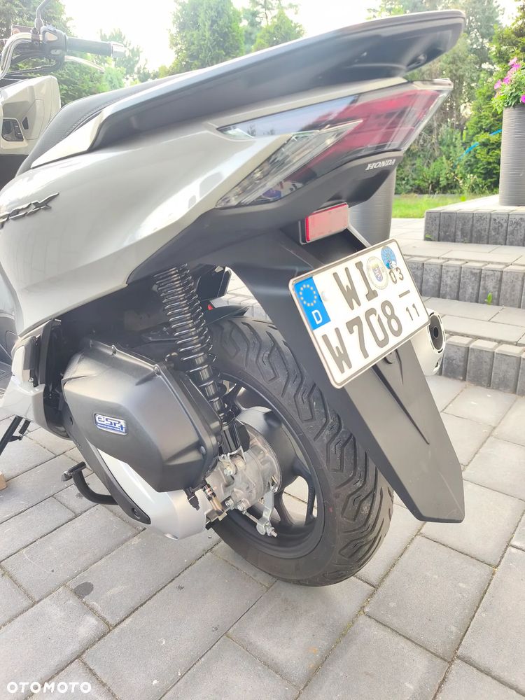 Honda PCX - 5