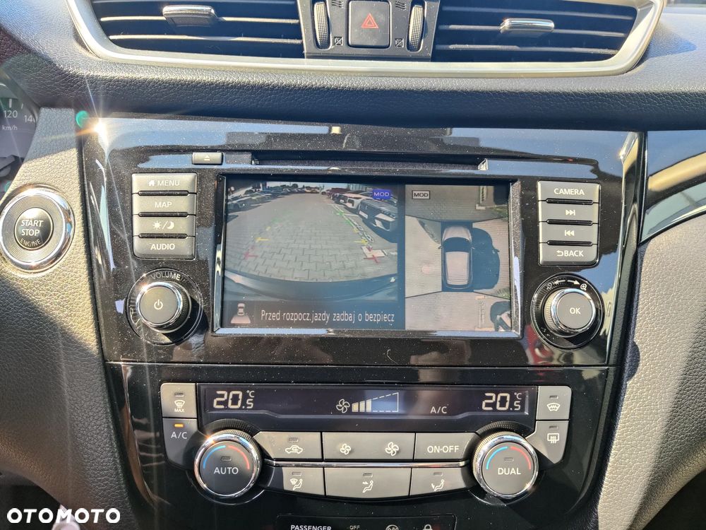 Nissan Qashqai 1.7 dCi 4x4 N-Connecta Xtronic - 13