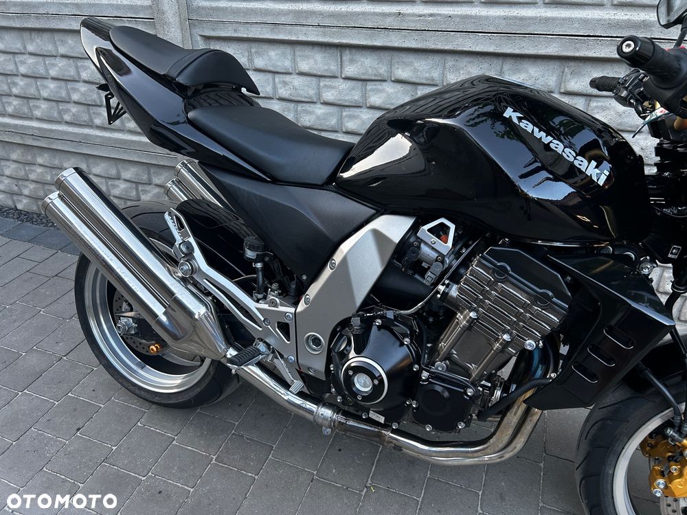 Kawasaki Z - 6