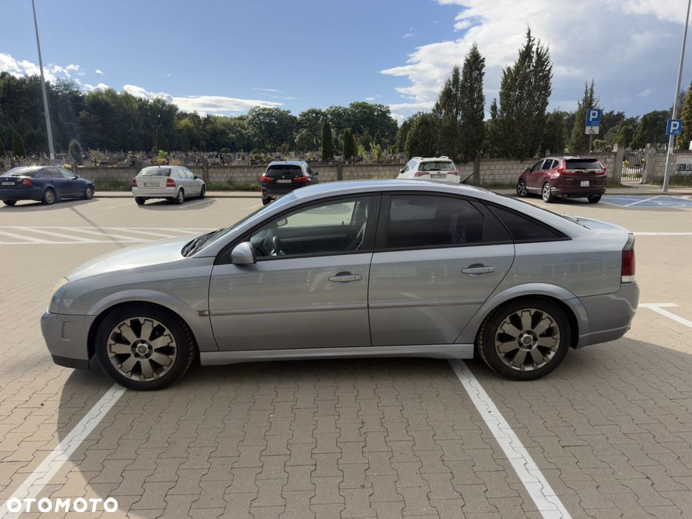 Opel Vectra 2.2 Sport / GTS - 2