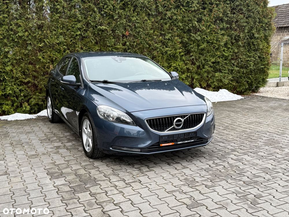 Volvo V40 - 2