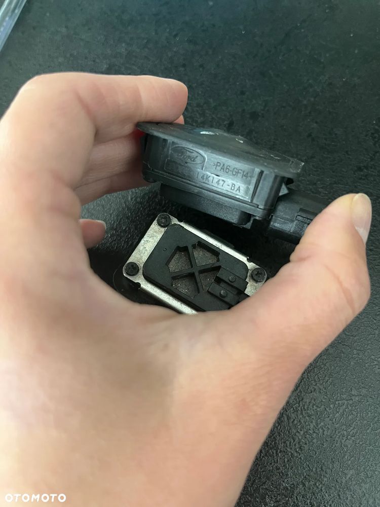 PRZYCISK OTWIERANIA KLAPY BB5T-14K147-BA - 4