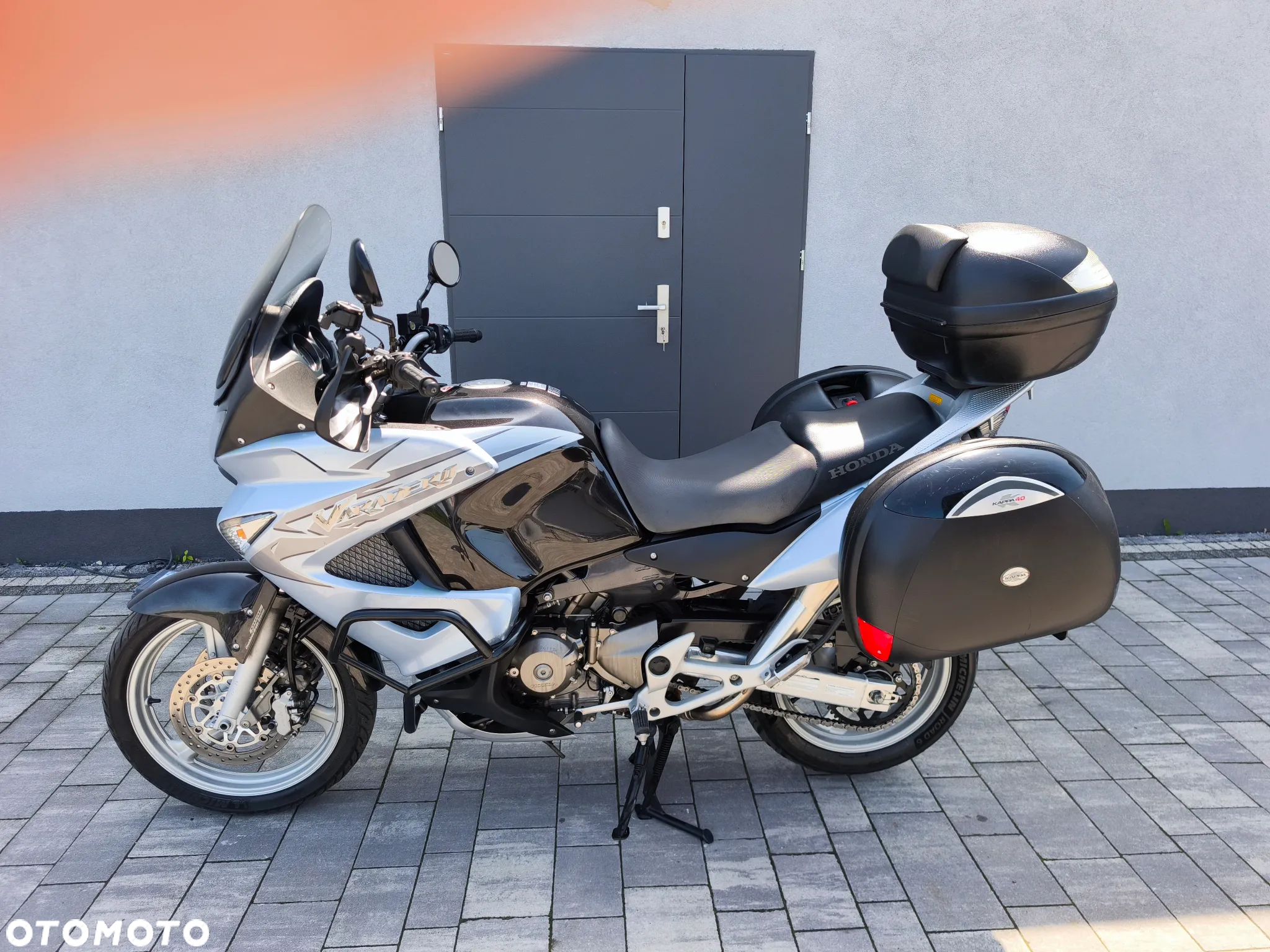 Honda XL - 16