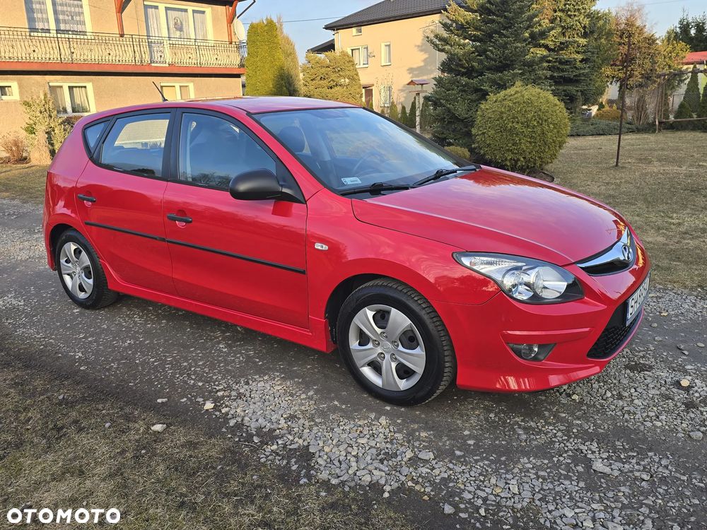 Hyundai i30 1.4 Classic + - 4