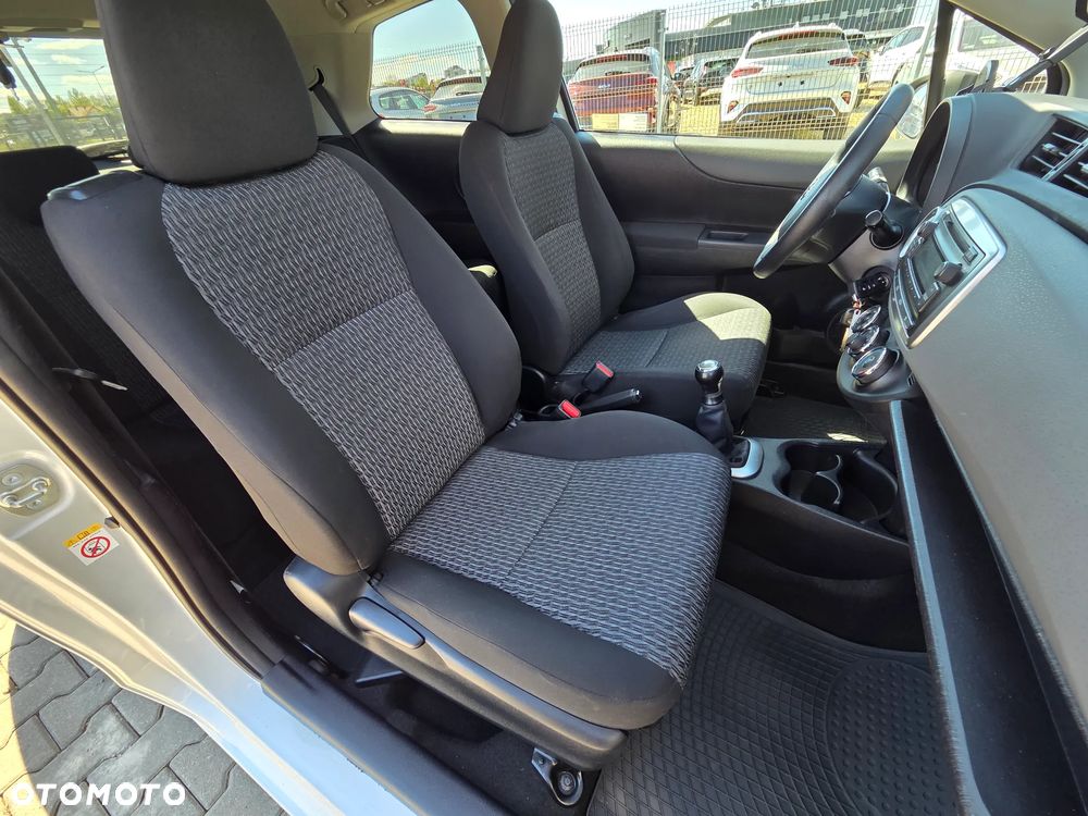 Toyota Yaris 1.0 Luna - 31