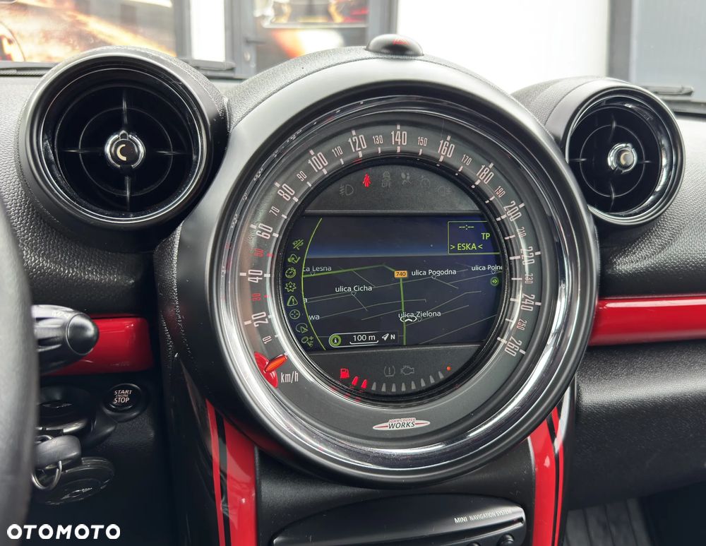 MINI John Cooper Works - 25