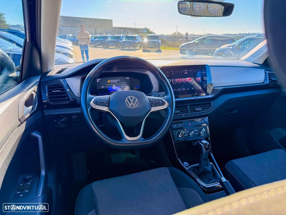 VW T-Cross 1.0 TSI Urban DSG - 22