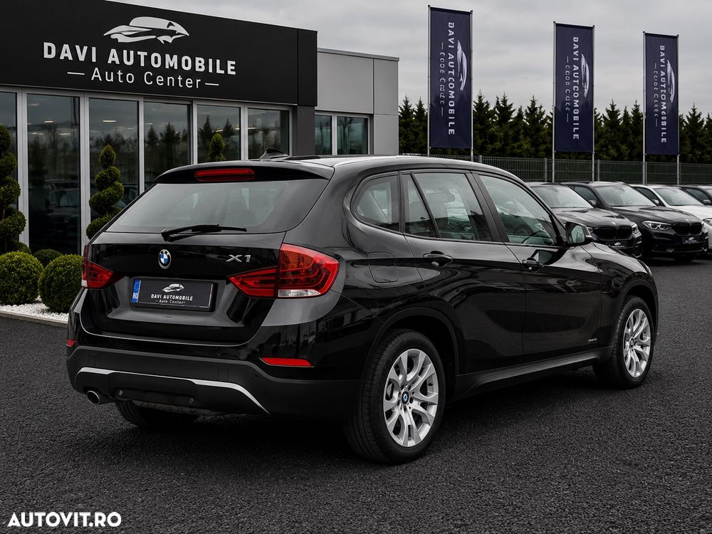 BMW X1 xDrive18d Aut. Sport Line - 3