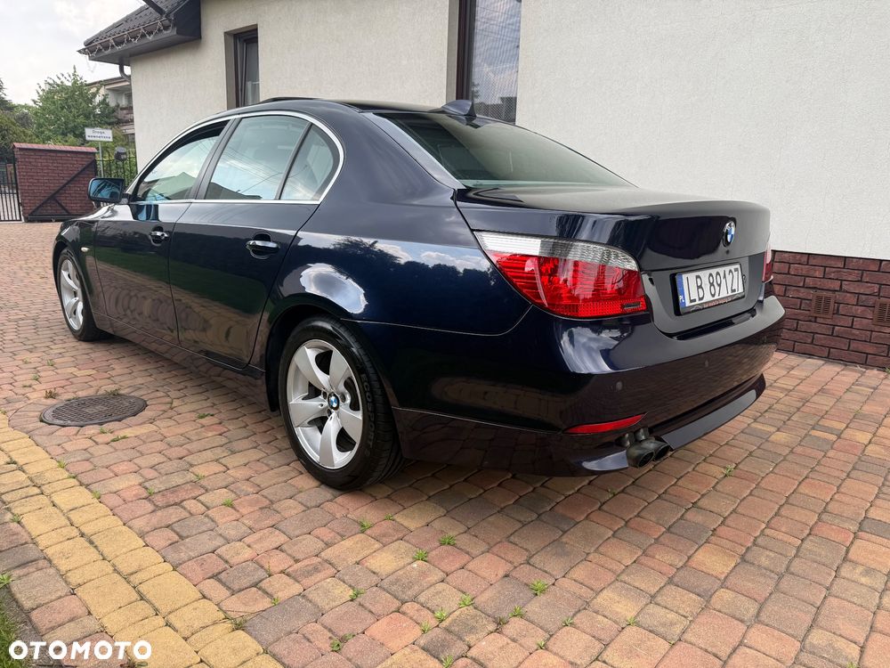 BMW Seria 5 525d - 6