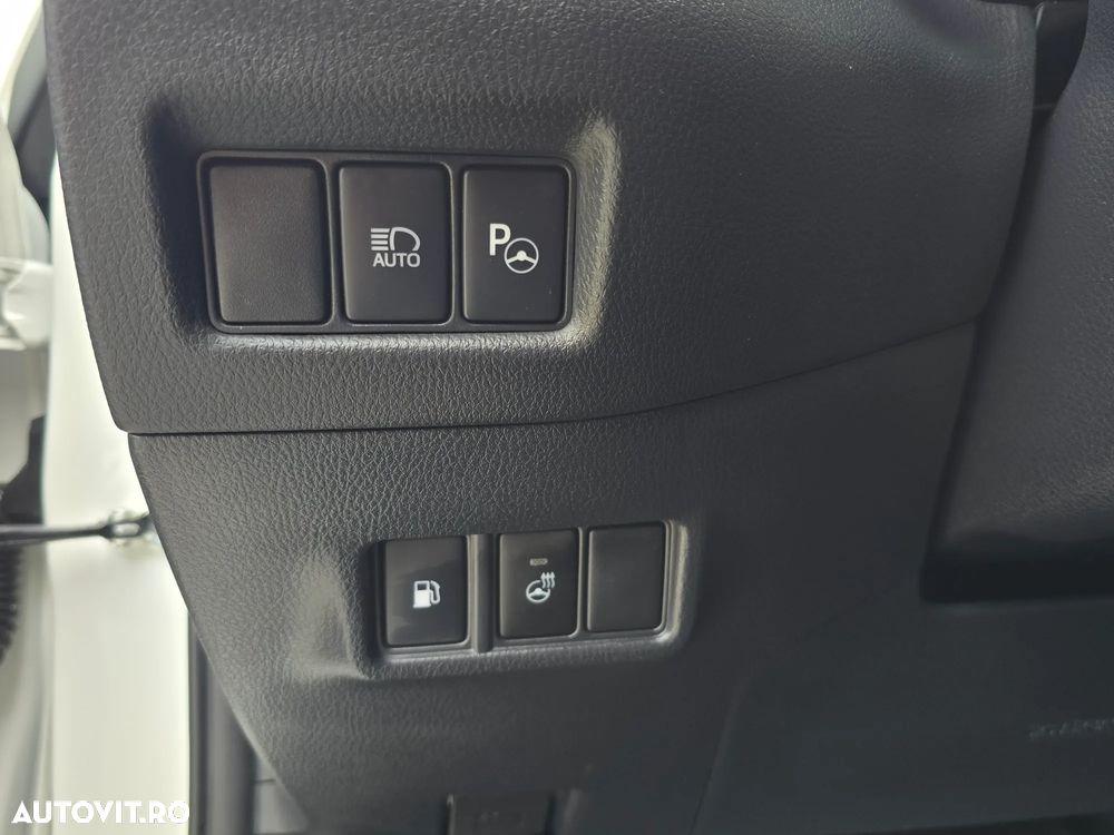 Toyota C-HR 2.0 HSD 184 CP 4x2 CVT Classy - 9