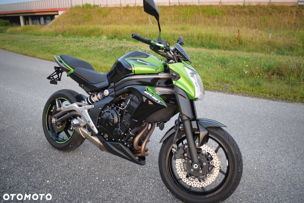 Kawasaki ER - 8