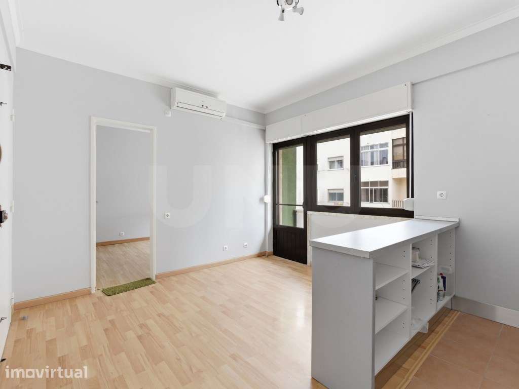 Apartamento T1, para venda, no Cacém. - Grande imagem: 4/25