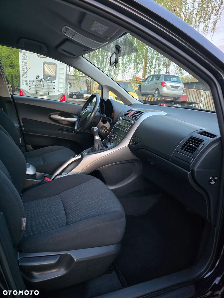 Toyota Auris 1.4 VVT-i Sol - 16