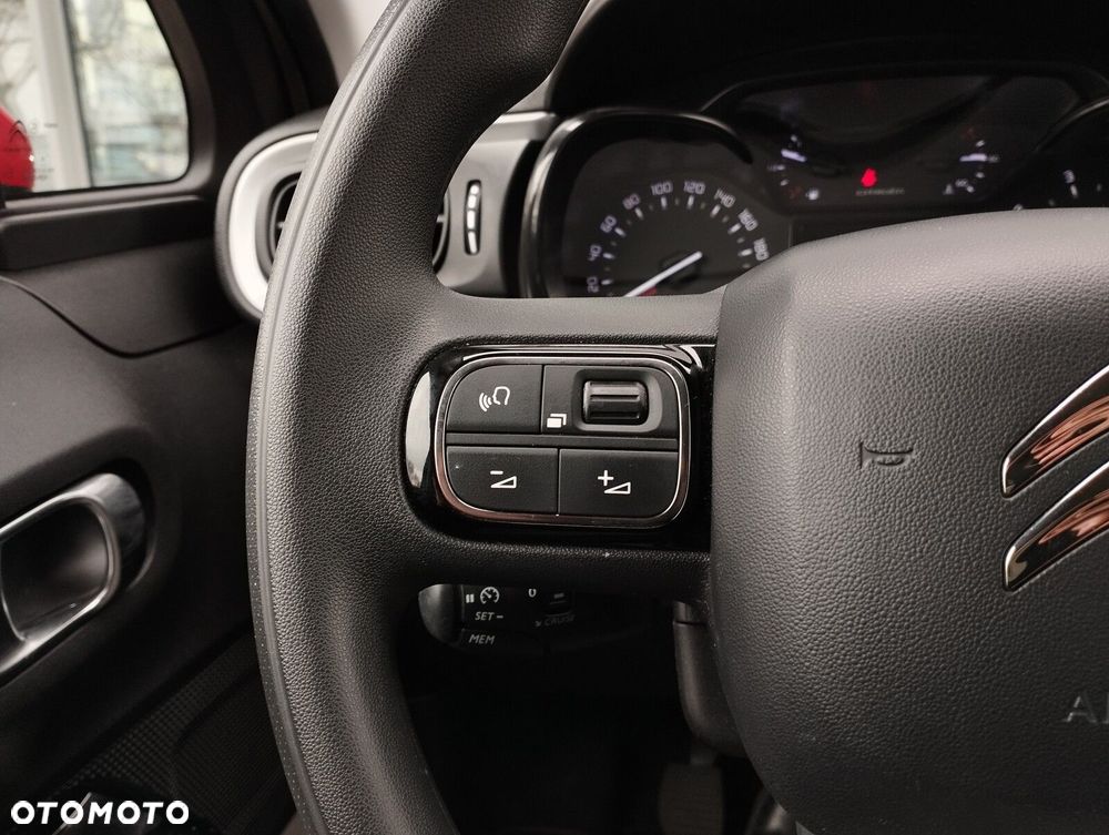 Citroën C3 1.2 PureTech Shine - 21