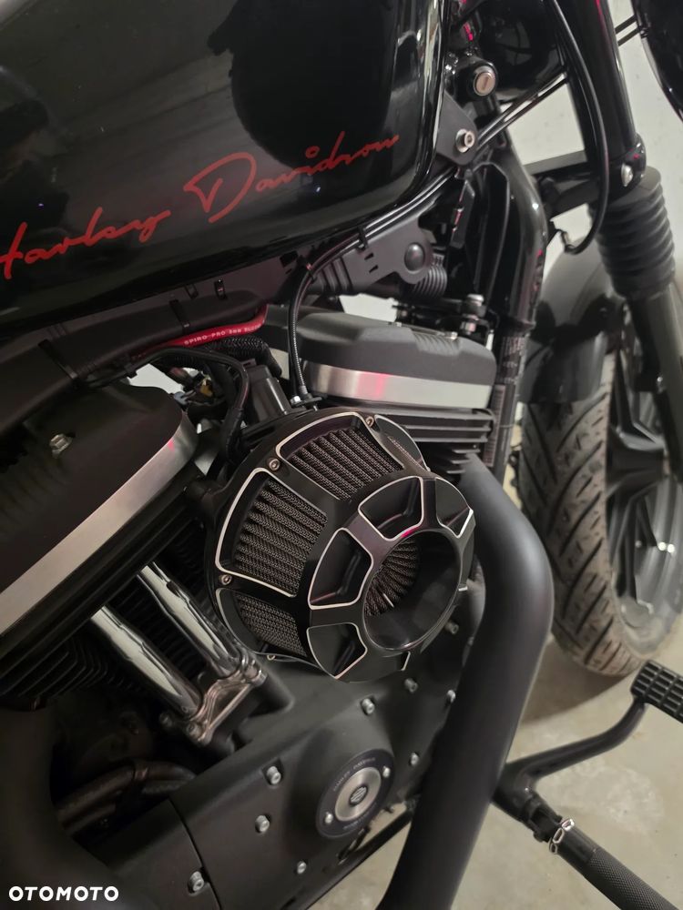 Harley-Davidson Sportster Iron 883 - 4