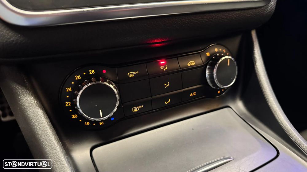 Mercedes-Benz CLA 200 Shooting Brake (CDI) d 7G-DCT AMG Line - 10