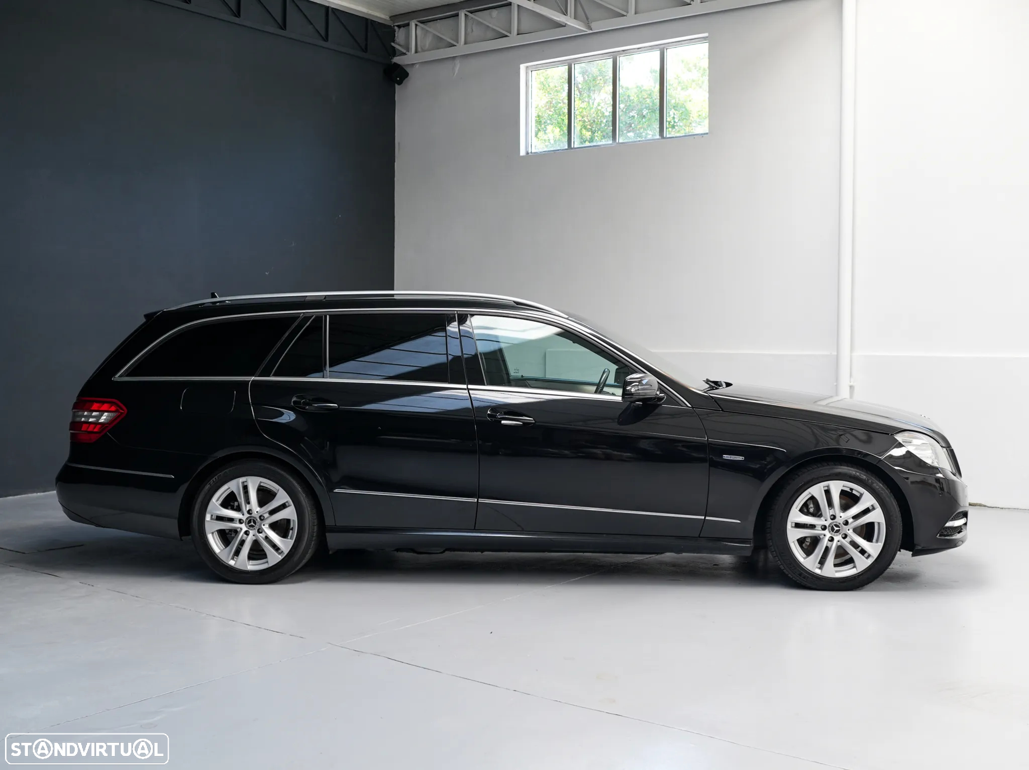 Mercedes-Benz E 250 CDi Avantgarde BlueEfficiency - 13