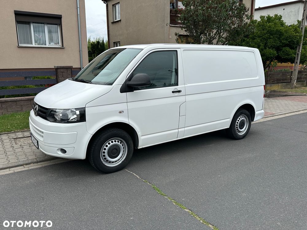Volkswagen Transporter - 11