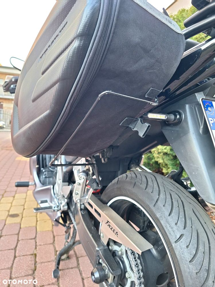 Yamaha FZS - 13