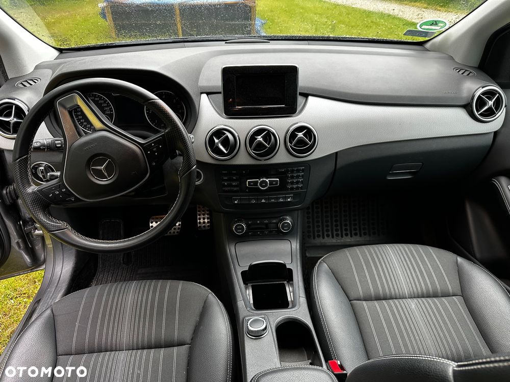 Mercedes-Benz Klasa B 180 (CDI) d 7G-DCT AMG Line - 8