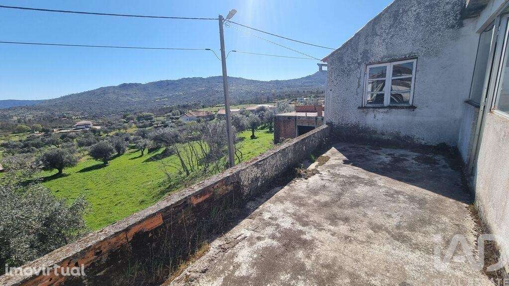 Moradia geminada em Vale de Azares - Grande imagem: 3/27