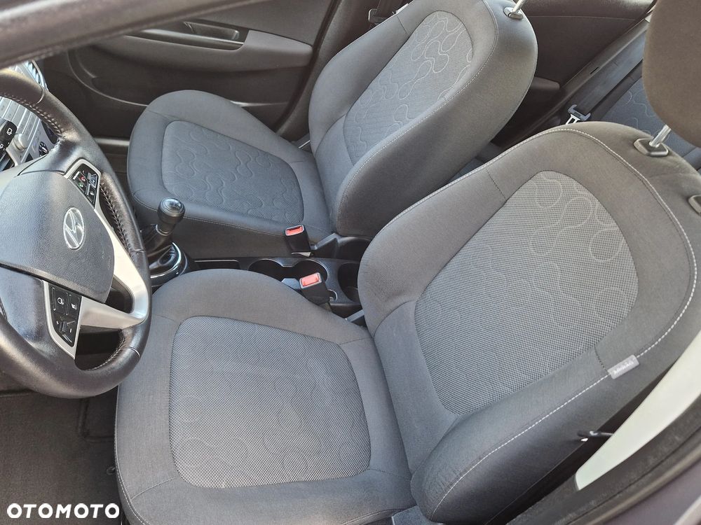 Hyundai i20 1.25 Comfort - 24