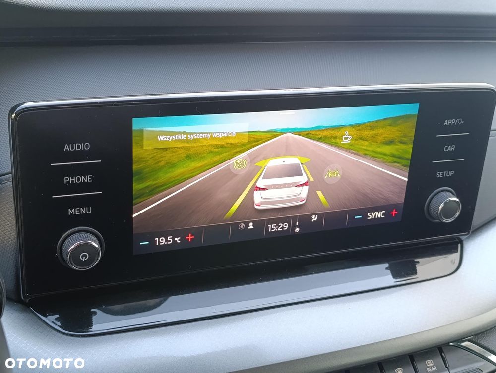 Skoda Octavia 1.5 TSI ACT Ambition - 28