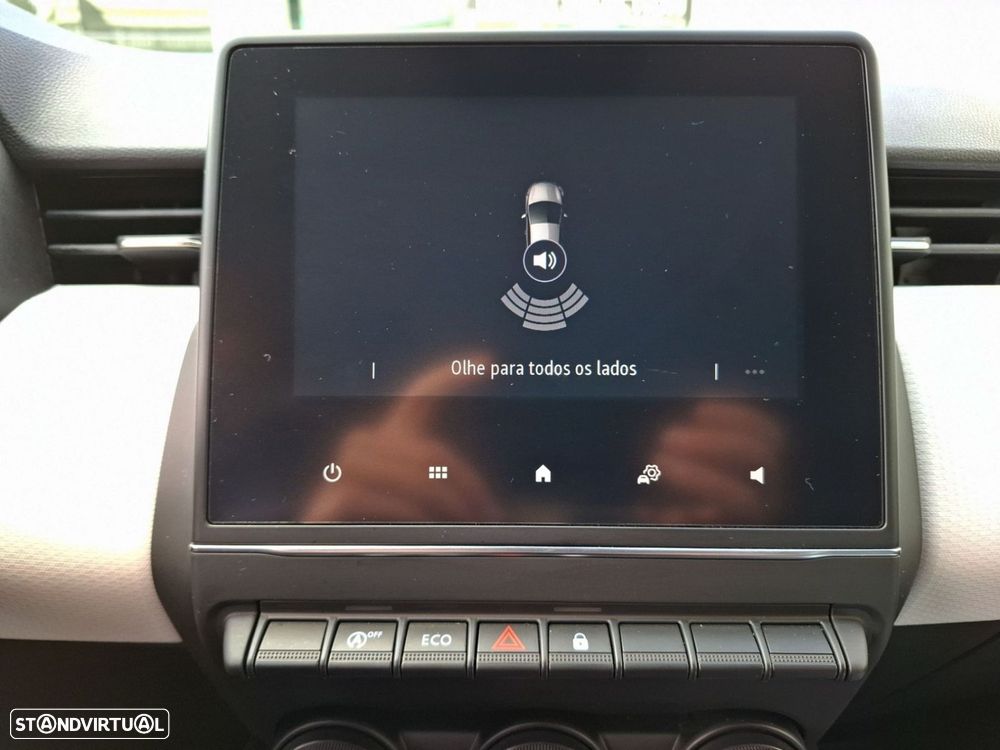 Renault Clio 1.0 TCe Evolution - 22