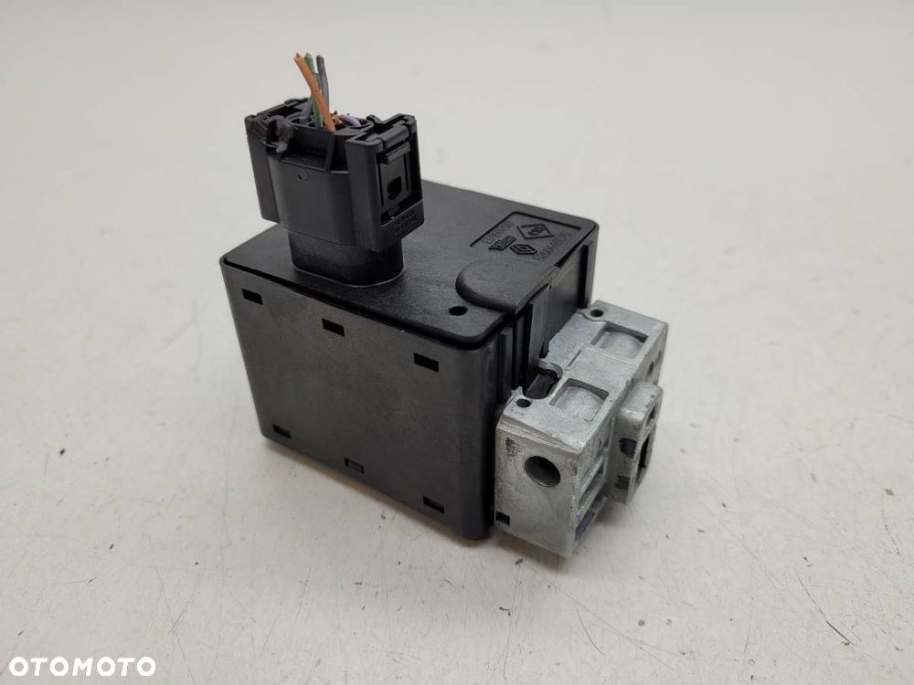 BLOKADA KIEROWNICY 8200468515 RENAULT SCENIC II 2007 EUROPA - 1