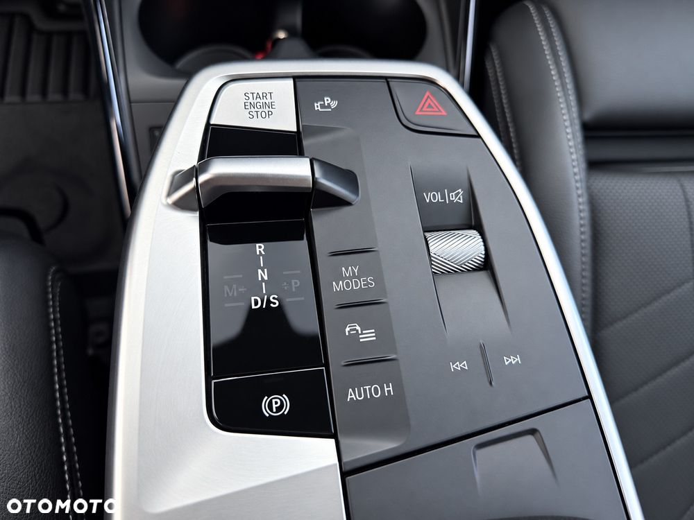 BMW Seria 2 218d M Sport sport - 13