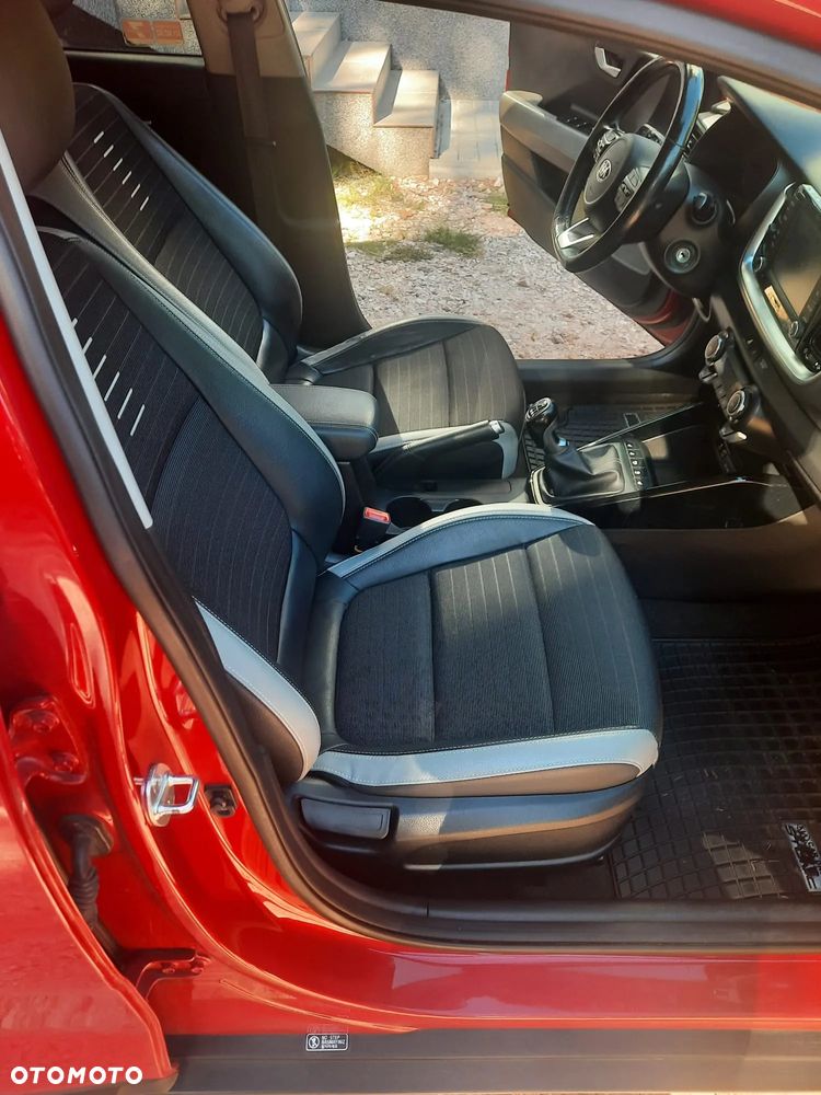 Kia Stonic - 4