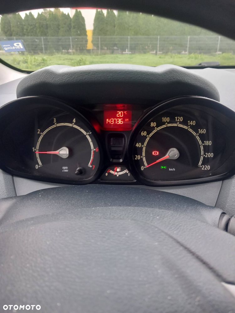 Ford Fiesta 1.25 Trend - 5