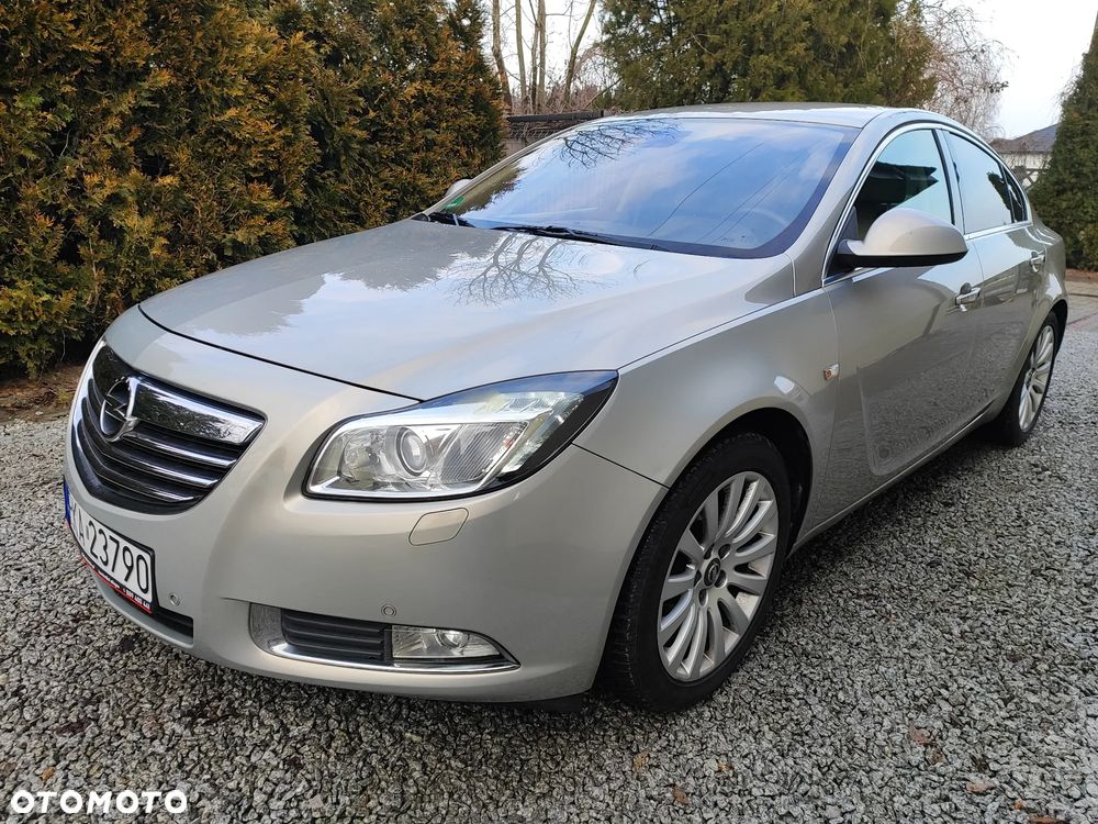 Opel Insignia 2.0 Turbo Cosmo - 1