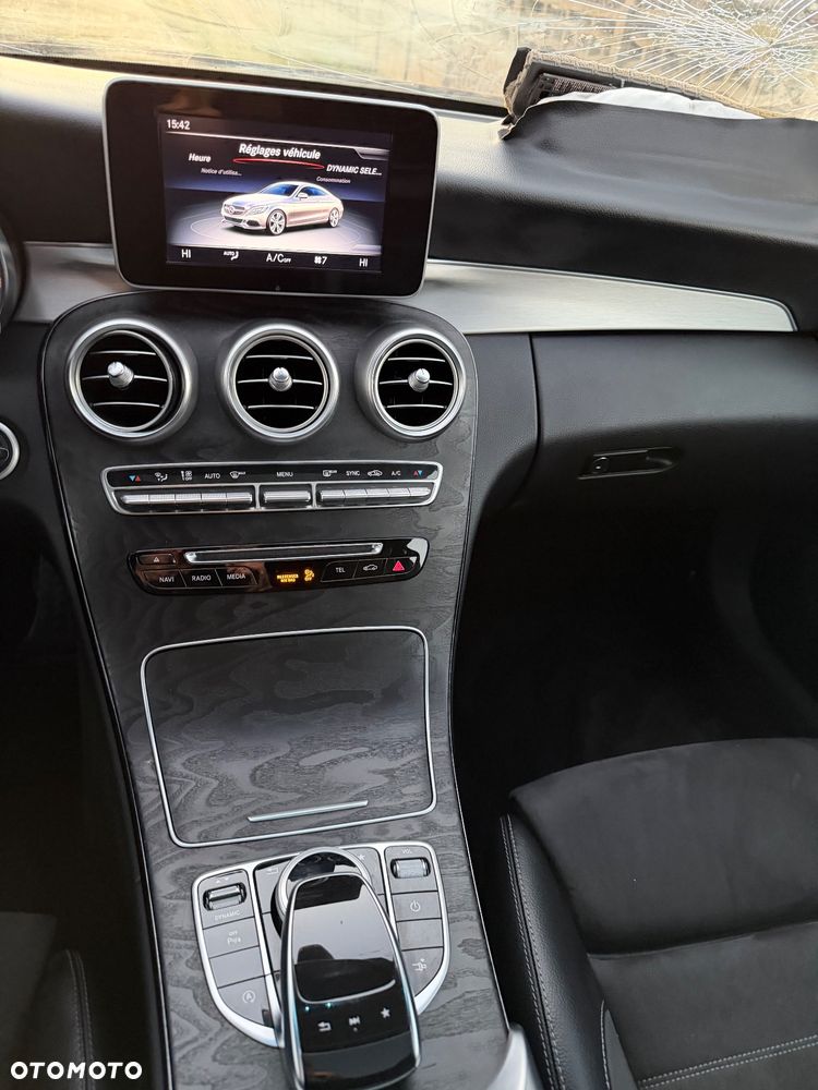 Mercedes-Benz Klasa C 180 BlueEFFICIENCY 7G-TRONIC Edition 1 - 20