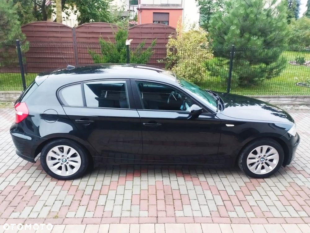 BMW Seria 1 - 15