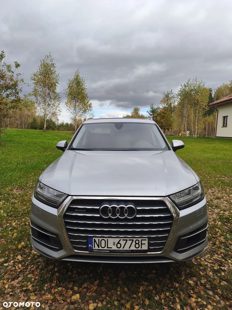 Audi Q7 3.0 TFSI Quattro Tiptronic - 1