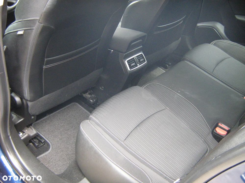 Renault Megane 1.6 SCe Limited - 11