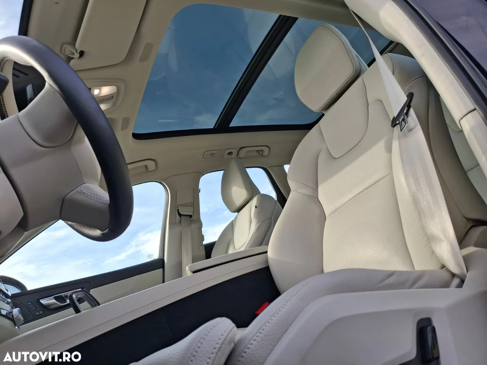 Volvo XC 60 B4 D AWD Ultimate Bright - 22
