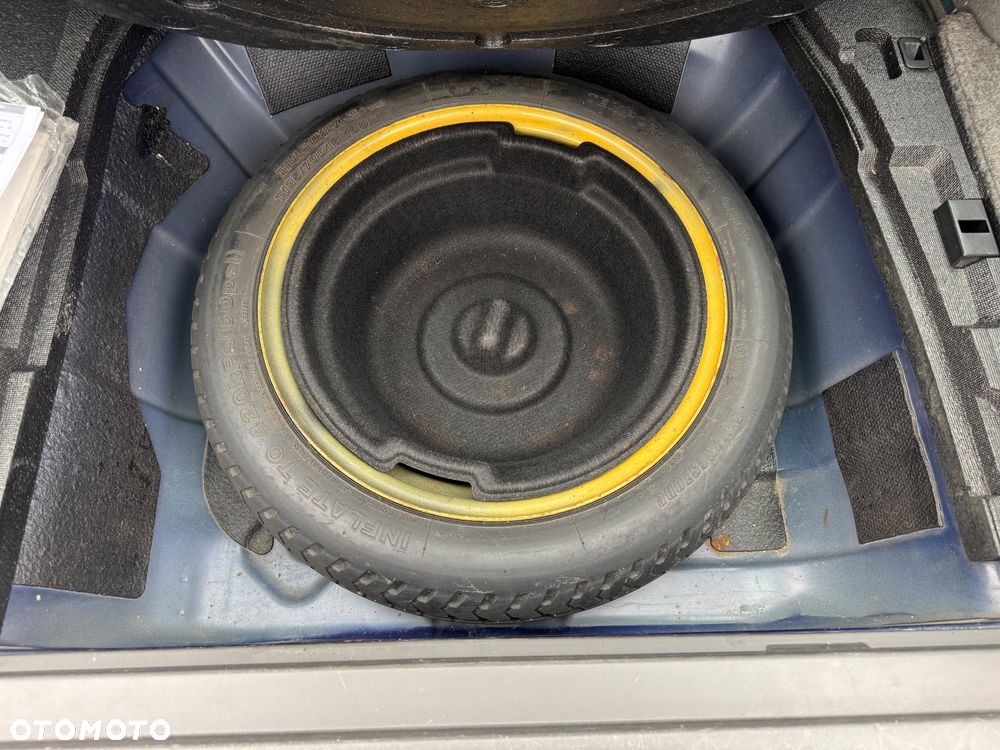 Subaru Legacy 2.0 GL 4x4 - 23