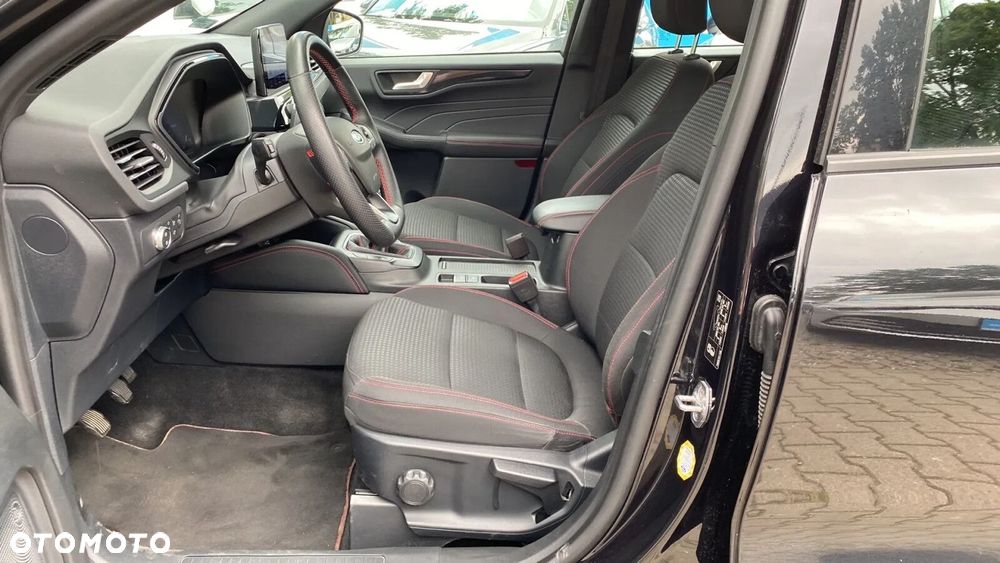 Ford Kuga - 13