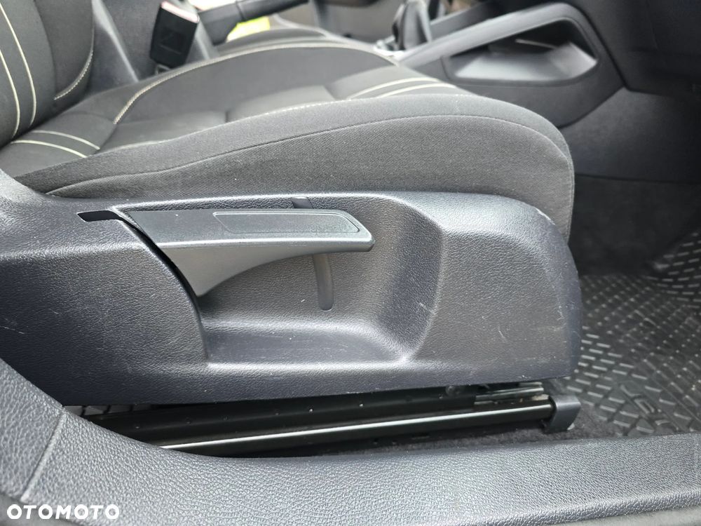 Volkswagen Jetta 1.4 TSI Comfortline - 17