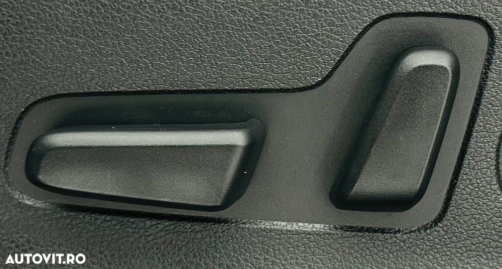 Hyundai Tucson blue 1.7 CRDi 2WD Passion Plus - 12