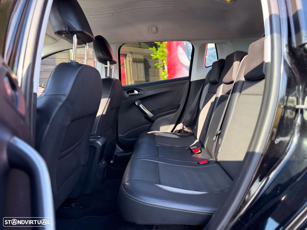 Peugeot 2008 1.6 BlueHDi Active - 17