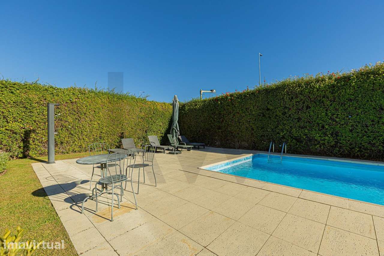 T3 em Condomínio Privado com Piscina em Benfica - Grande imagem: 3/48