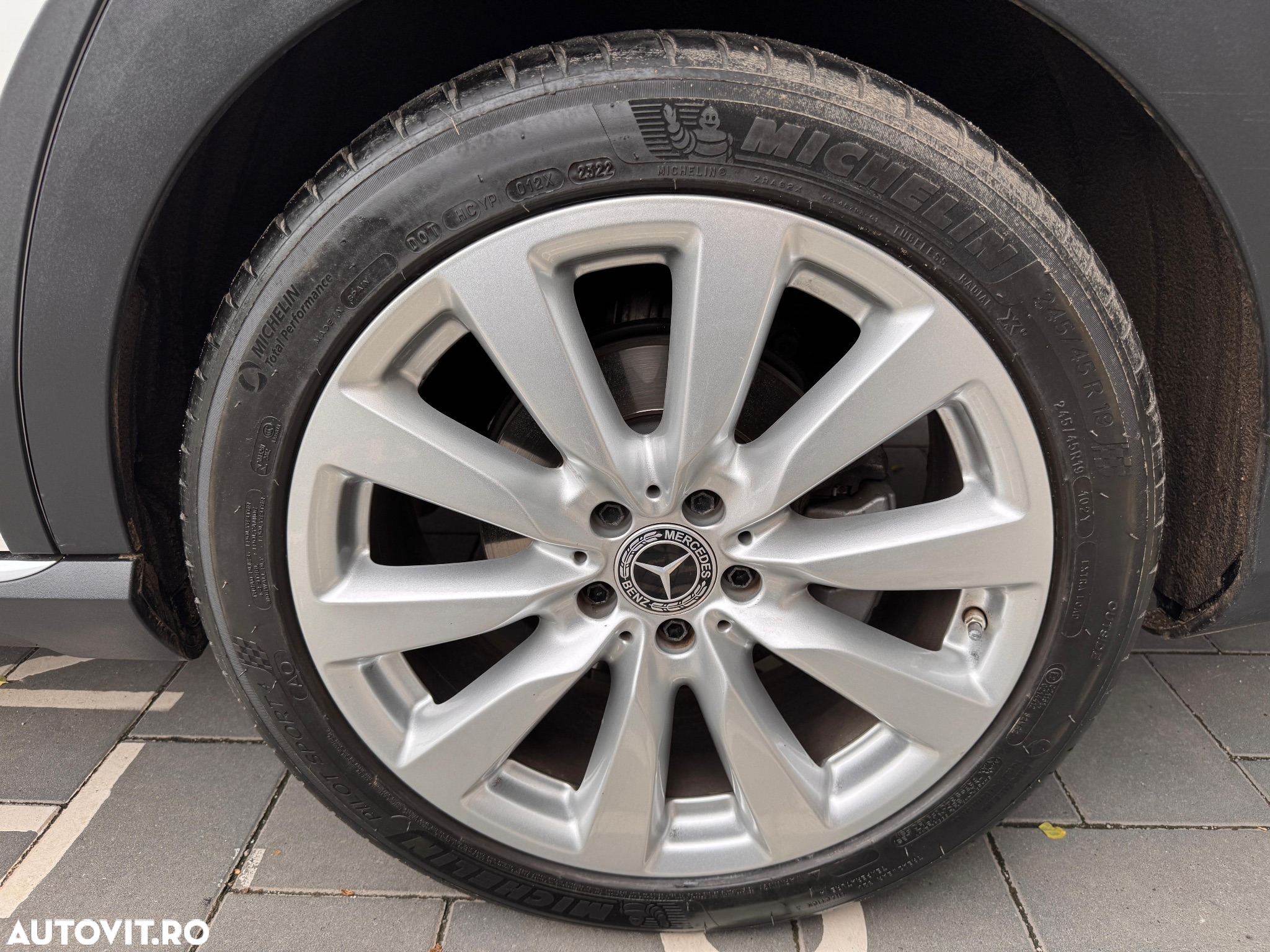 Mercedes-Benz E 220 d All-Terrain 4MATIC Aut. - 7