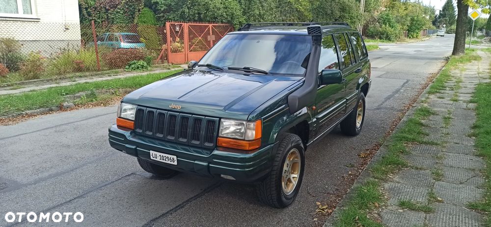 Jeep Grand Cherokee - 8