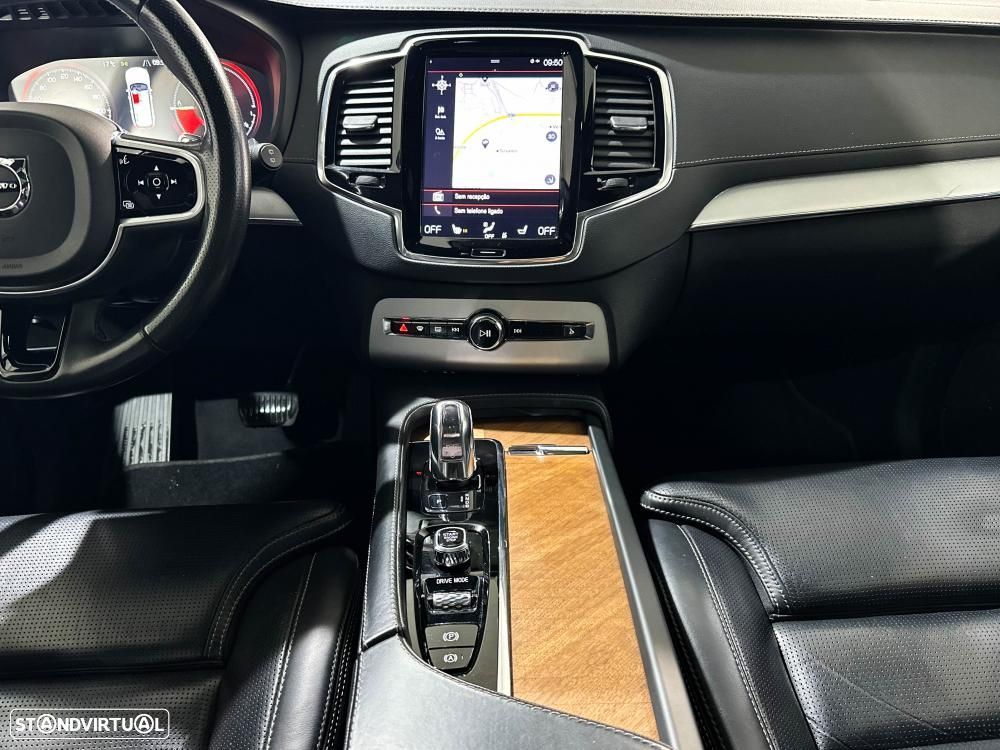 Volvo XC 90 T8 AWD Twin Engine Geartronic Inscription - 25