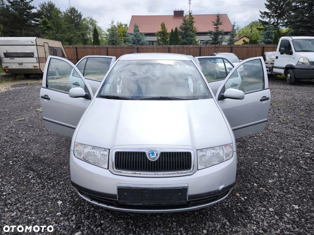 Skoda Fabia 1.4 16V Comfort - 23